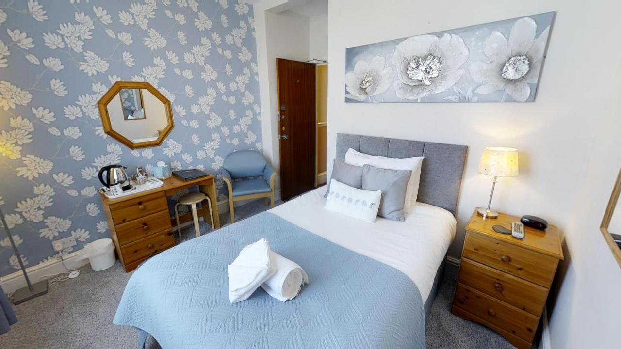 トーキー Glendower Bed & Breakfast 部屋 写真